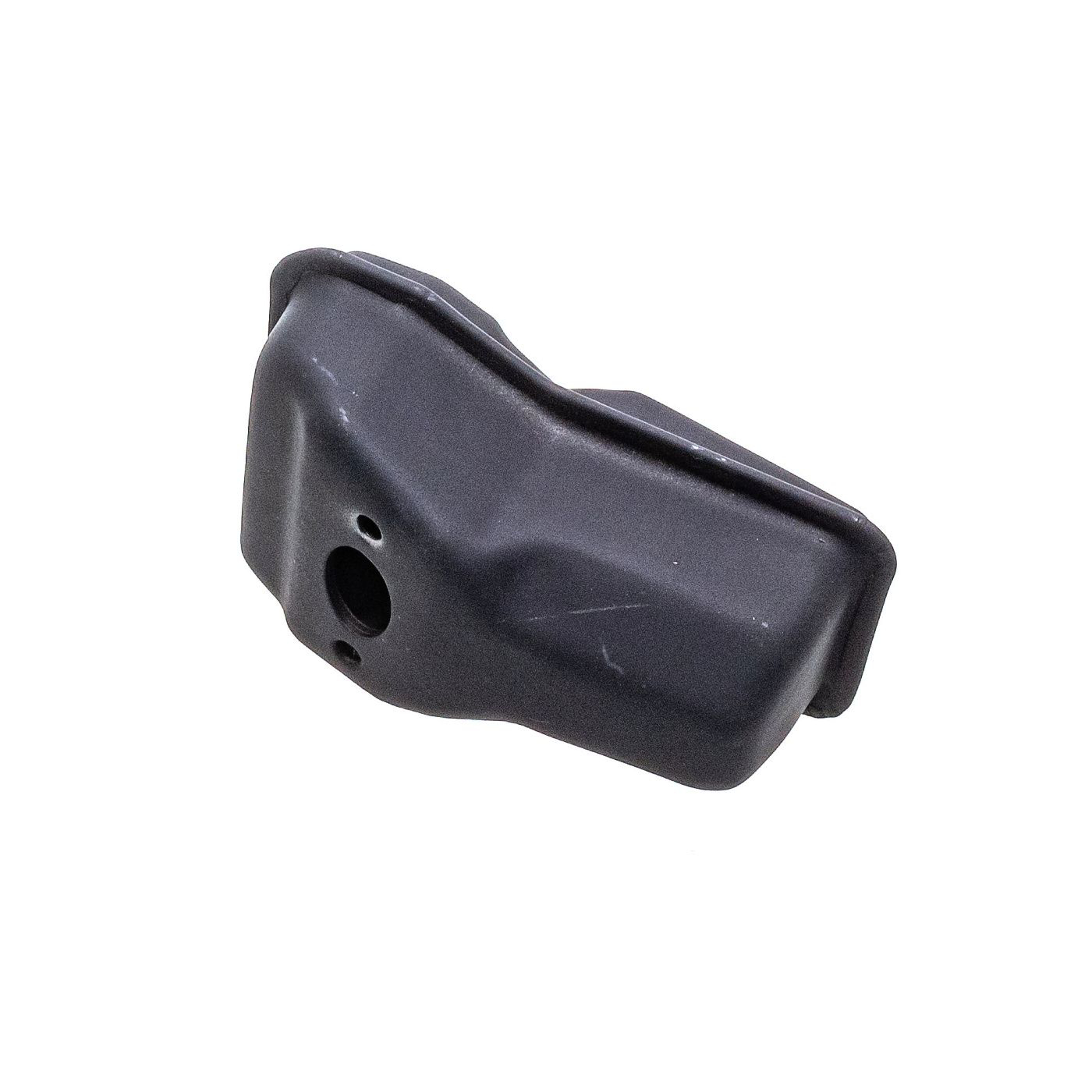 Výfuk pro Čínské motorové pily a pily z hobbymarketů s obsahem motoru 38 ccm