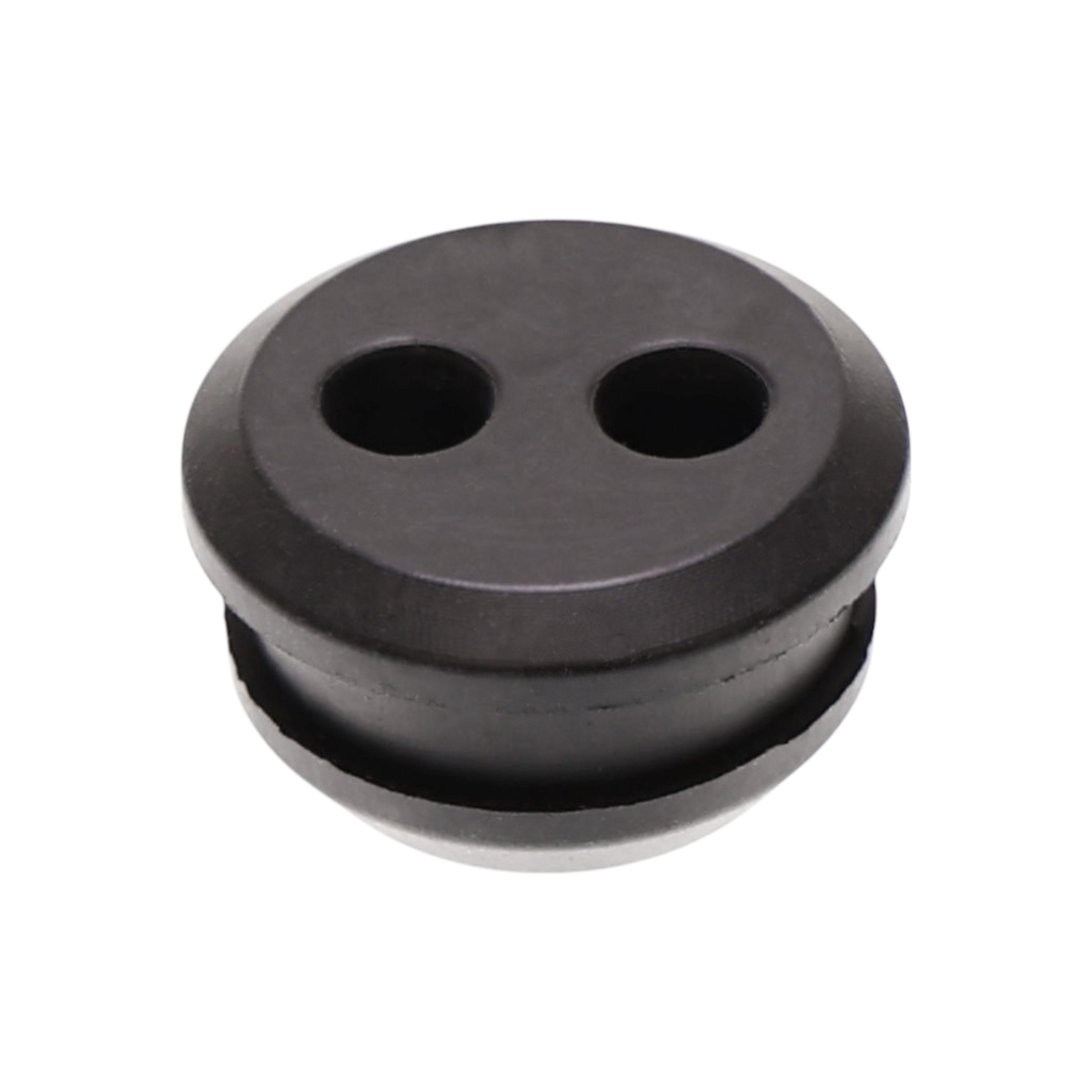 Průchodka palivové nádrže pro motorové pily křovinořezy a další zahradní techniku průměr 18,0 mm výška 12,0 mm otvor na hadičky 4,50 mm
