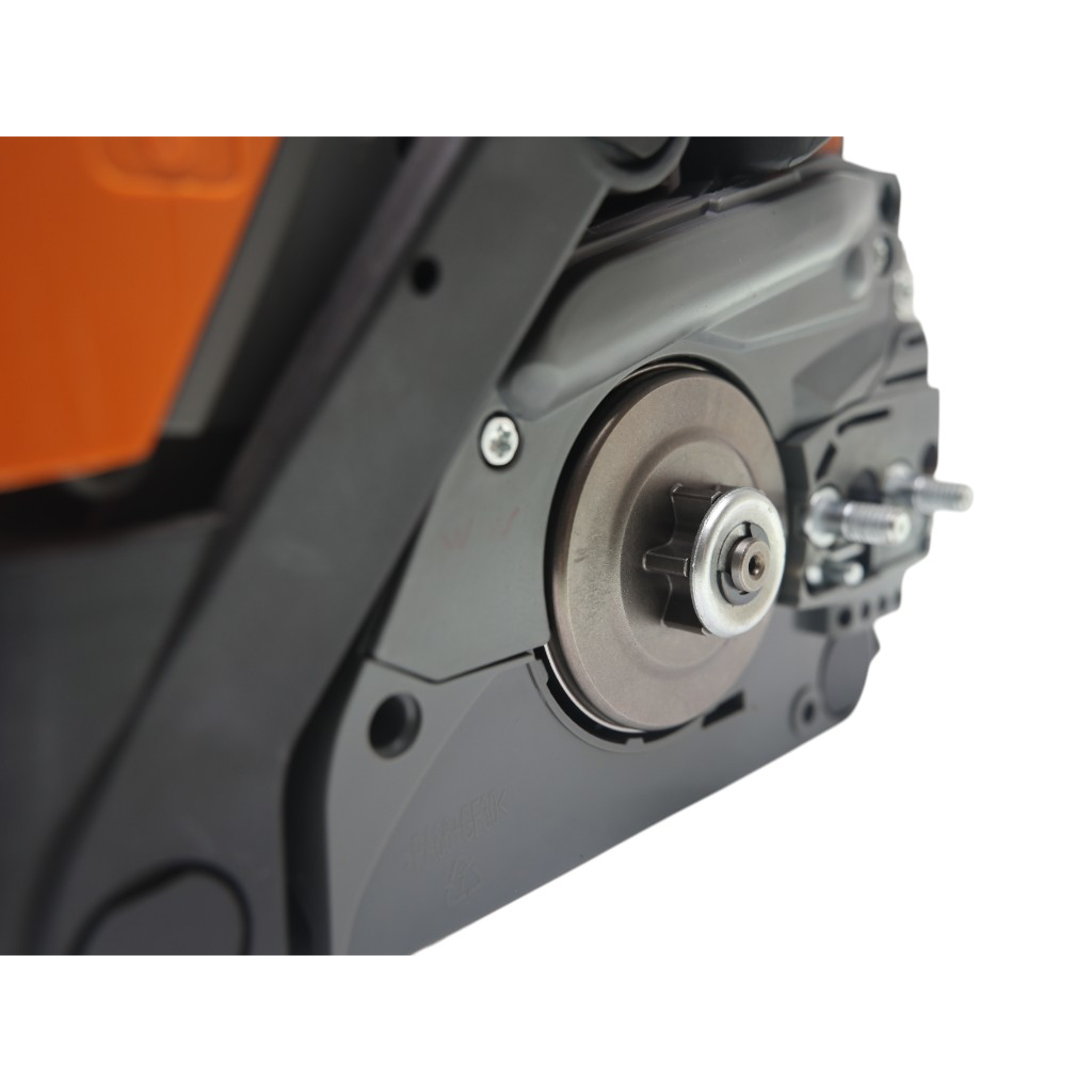 Kompletní motor pro řetězové pily HSP188 obsah 31,8 ccm výkon 1,4 kW (1,9 PS)