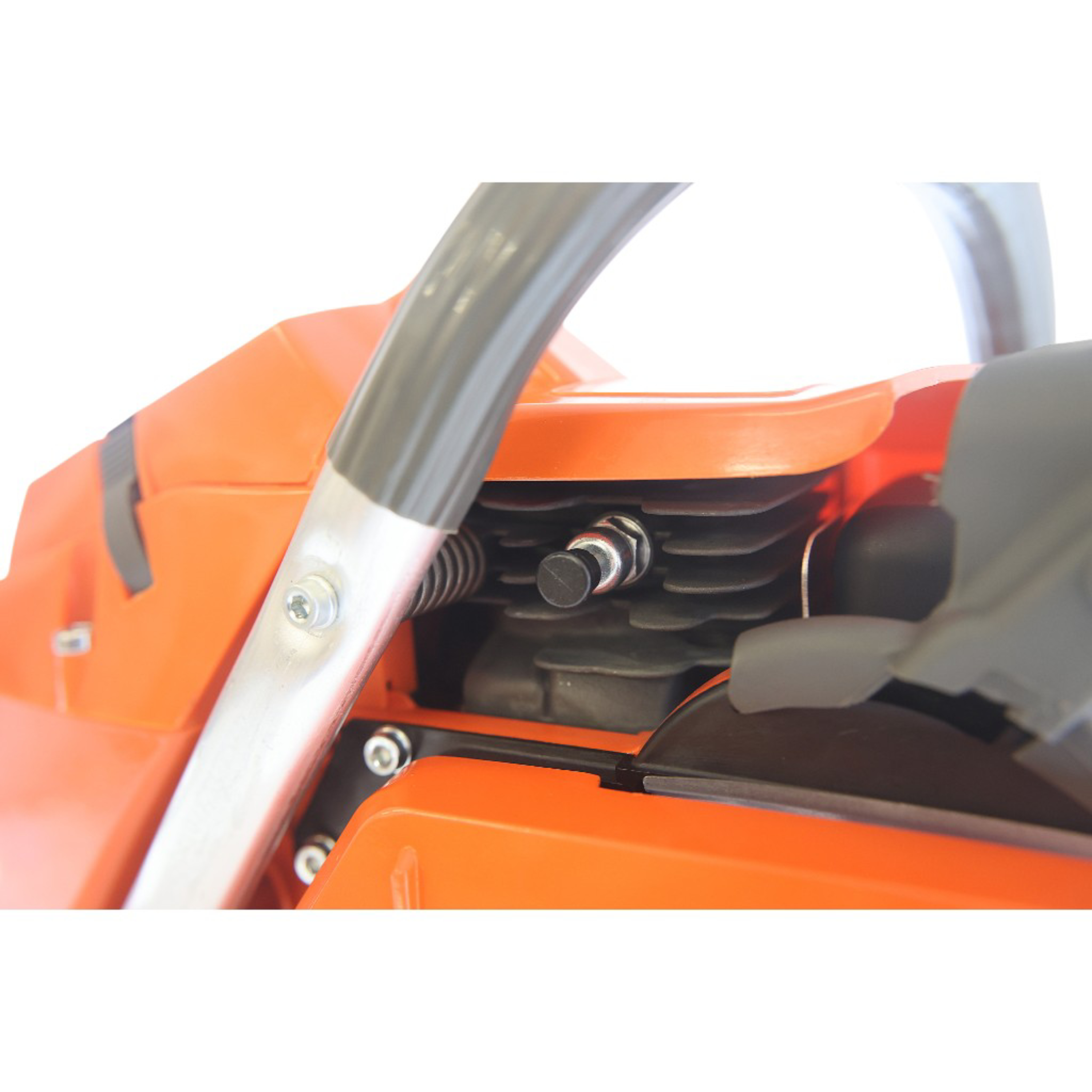 Kompletní profesionální motor pro řetězové pily HSP3650 obsah 65 ccm výkon 3,4 kW (4,6 PS)