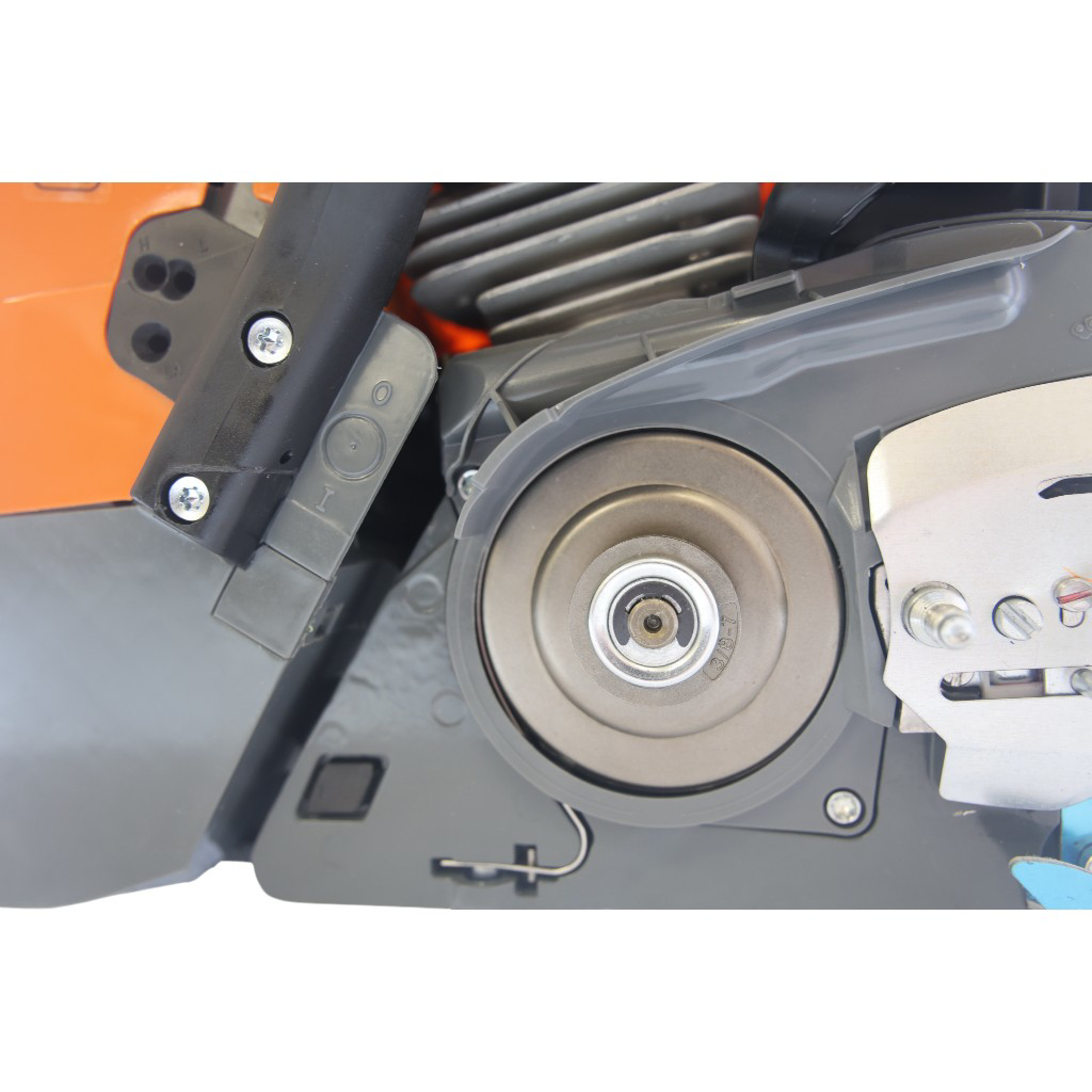 Kompletní profesionální motor pro řetězové pily HSP444 obsah 70,7 ccm výkon 4,0 kW (5,4 PS)