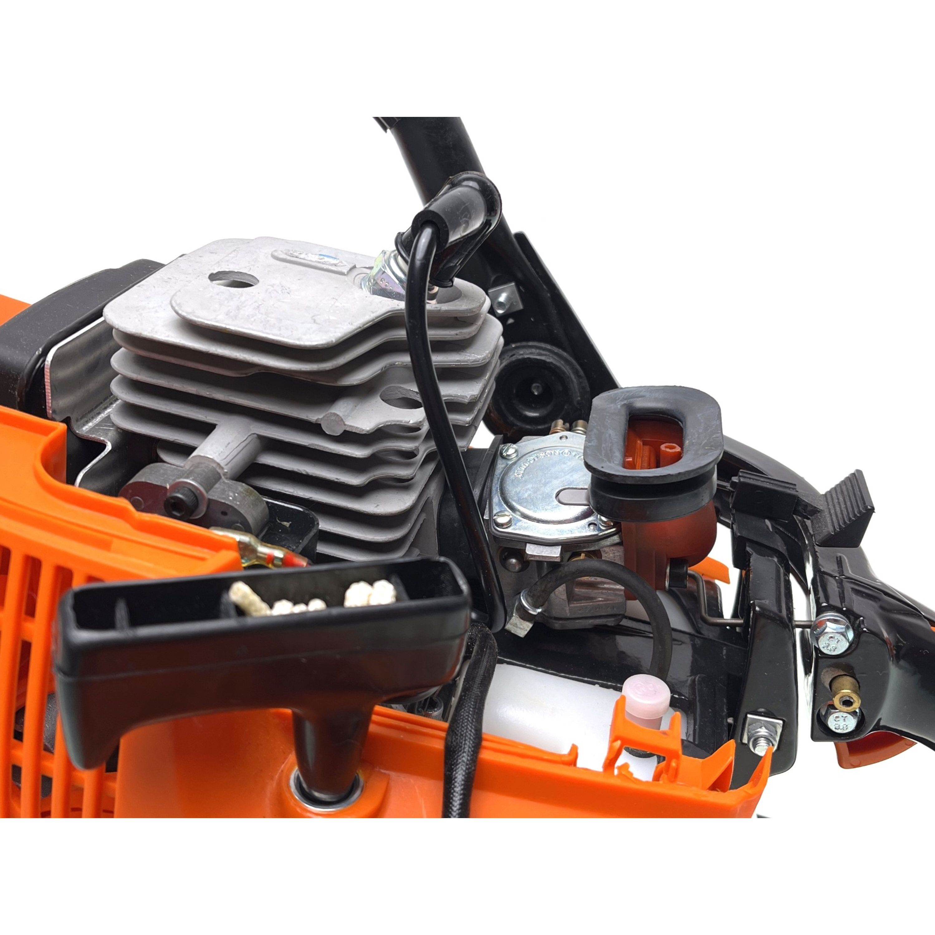 Kompletní profesionální motor pro rozbrušovací pily LD GC700 obsah 71 ccm výkon 4,7 PS super akce