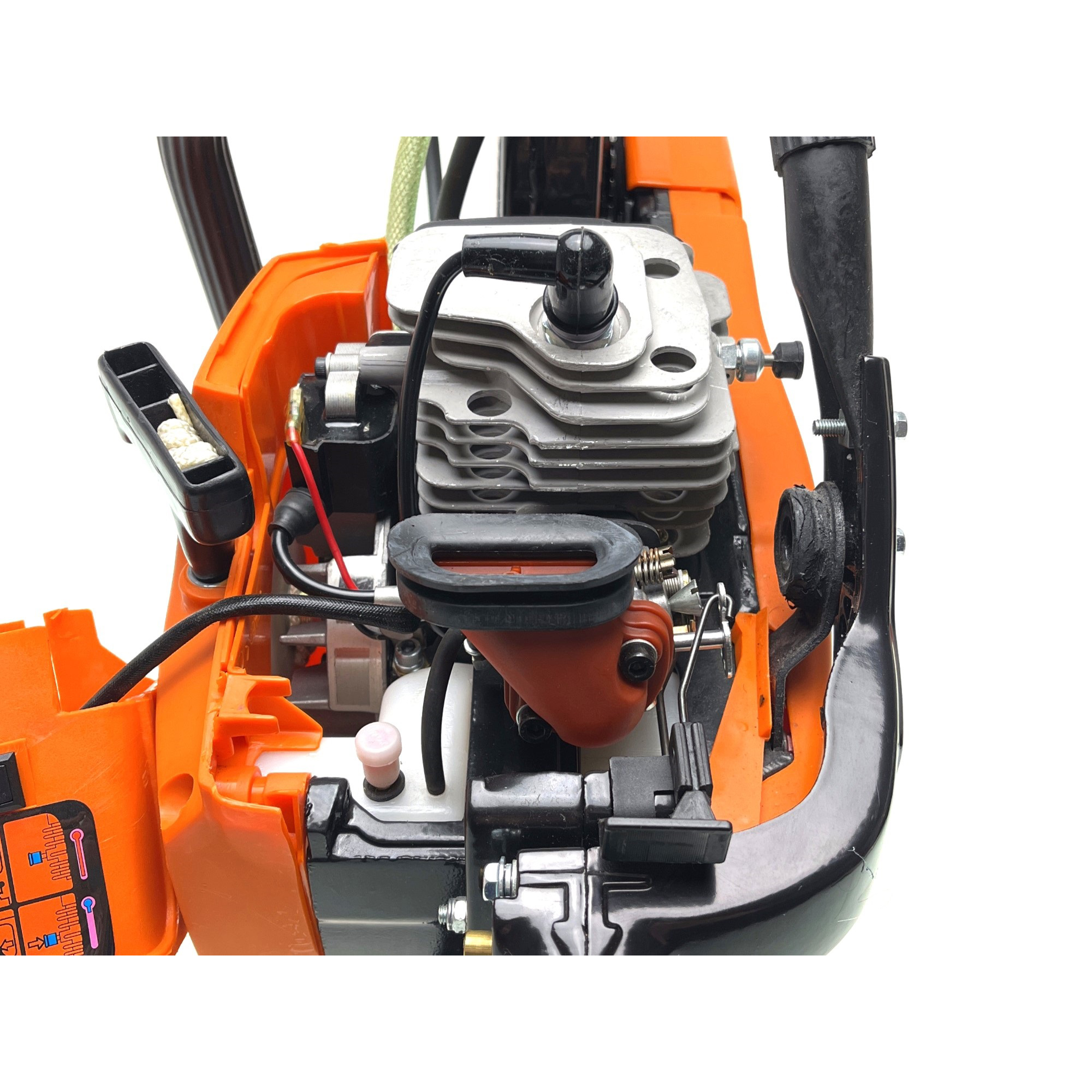 Kompletní profesionální motor pro rozbrušovací pily LD GC700 obsah 71 ccm výkon 4,7 PS super akce